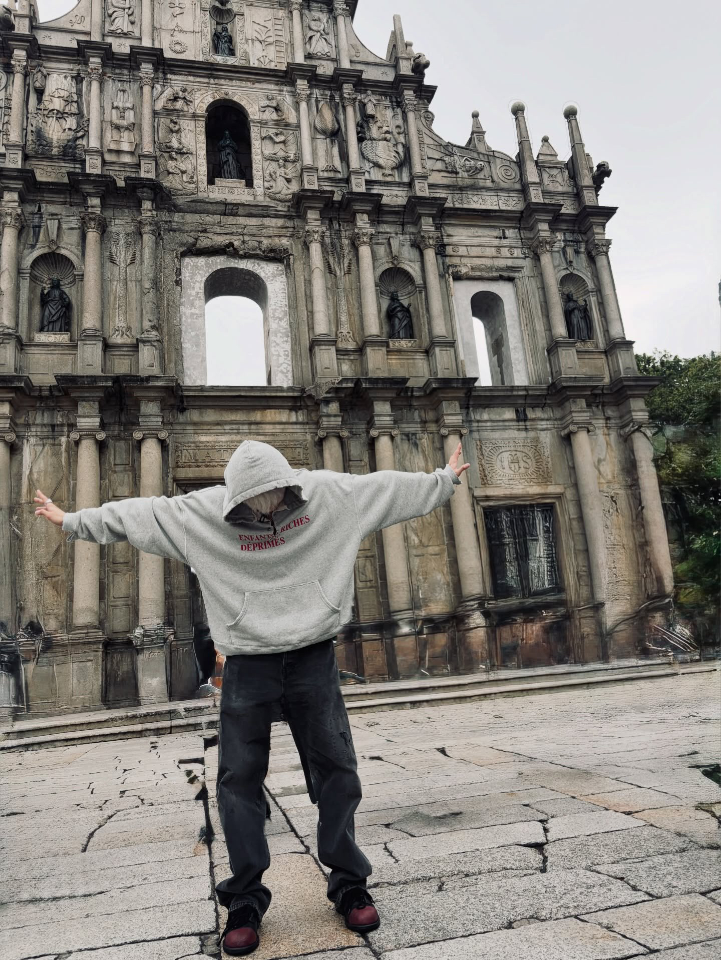 A moment captured by Taeyong (NCT 127)'s fan