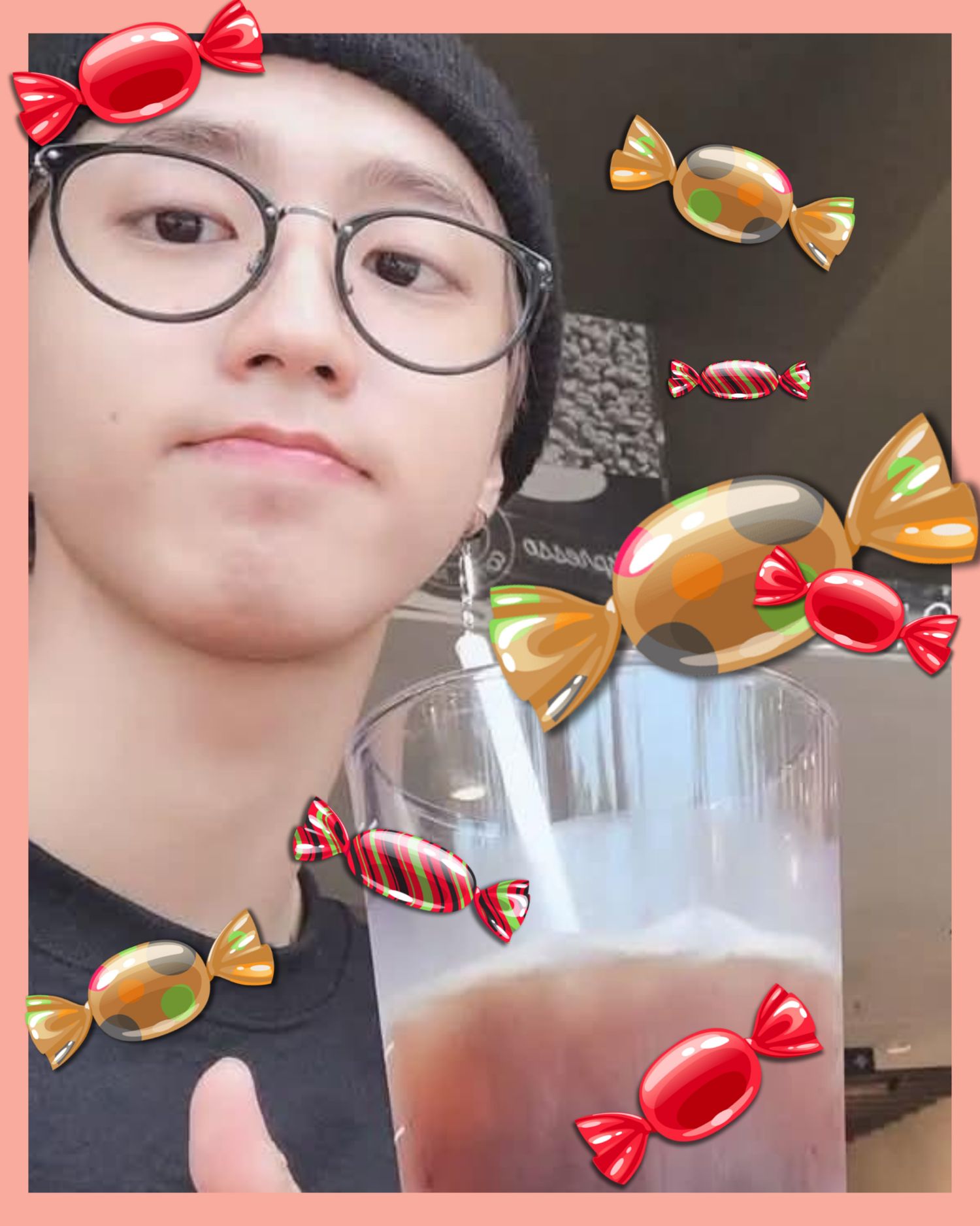 Hot post catching attention from 자유게시판's fandom