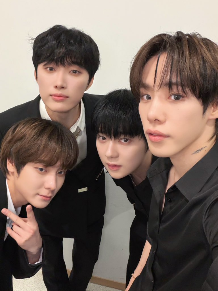 A moment captured by OMEGA X's fan