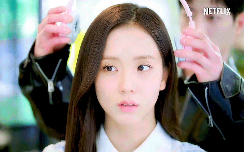 Recent activity shot of Jisoo (BLACKPINK)