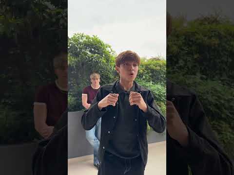 Kenneth (SANTOS BRAVOS)的最新照片