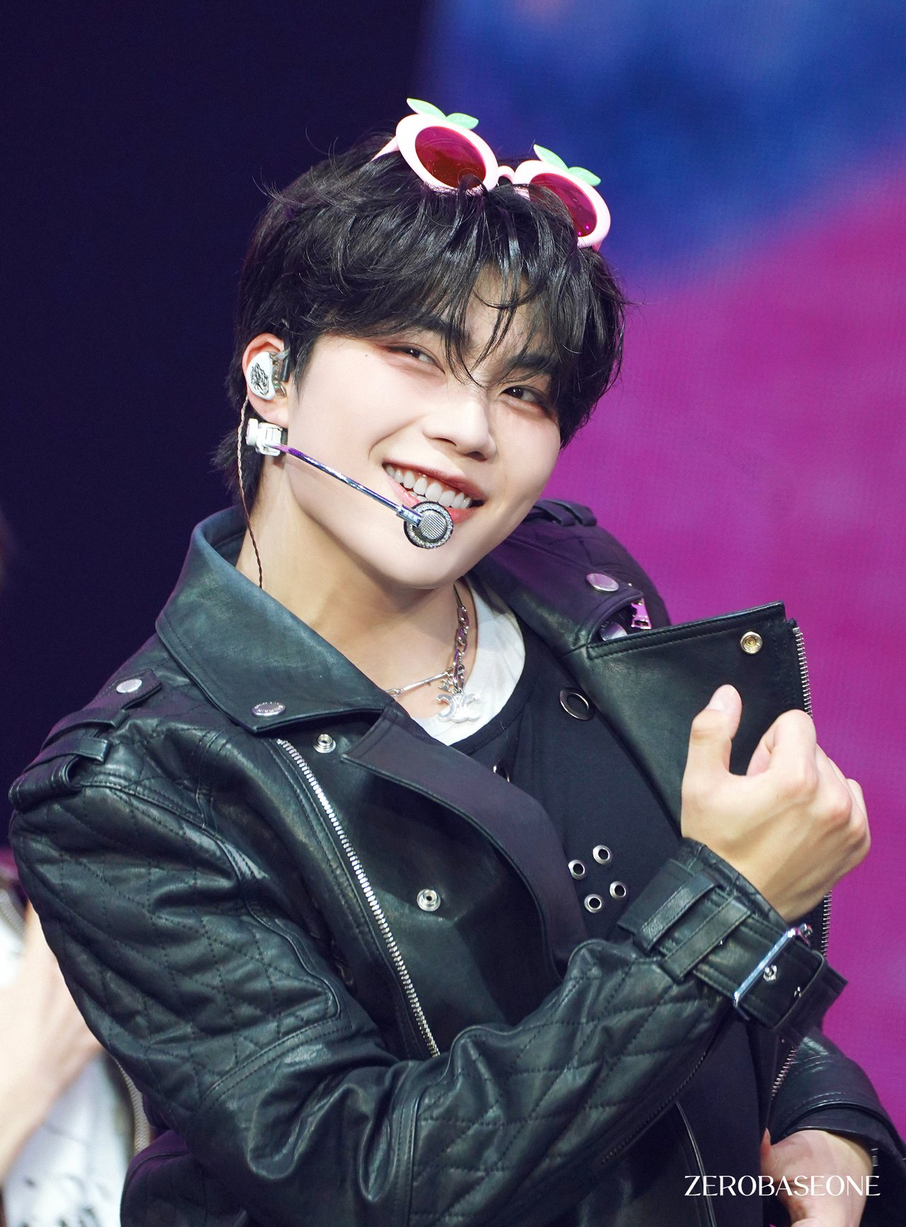 Behind-the-scenes cut of Park Gunwook (ZEROBASEONE)