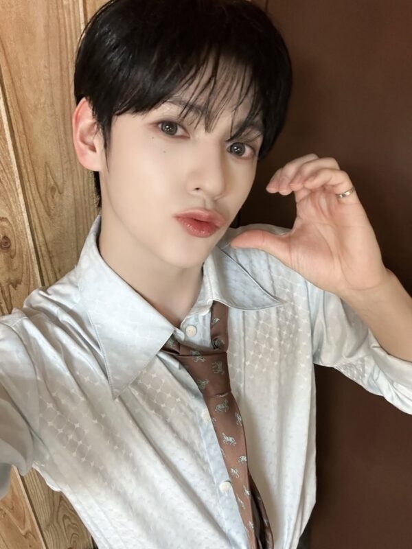 성윤 (n.SSign)의 비하인드 컷