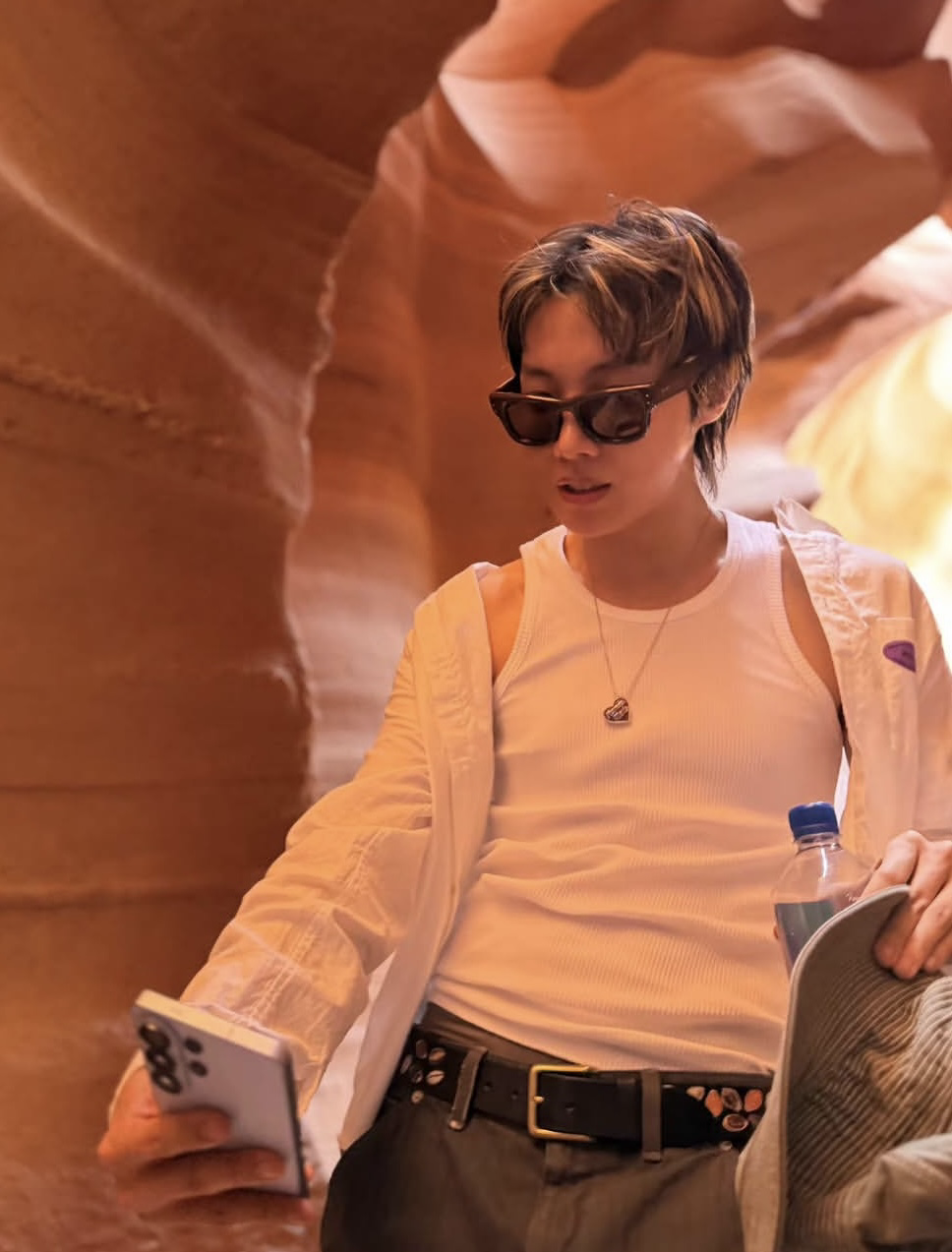 Momen yang diabadikan oleh penggemar j-hope (BTS)