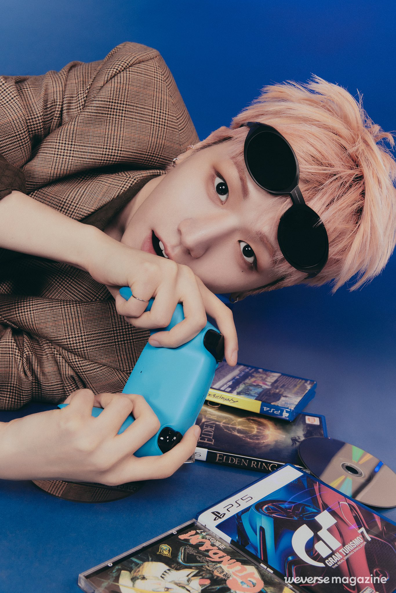 Behind-the-scenes cut of Riwoo (BOYNEXTDOOR)