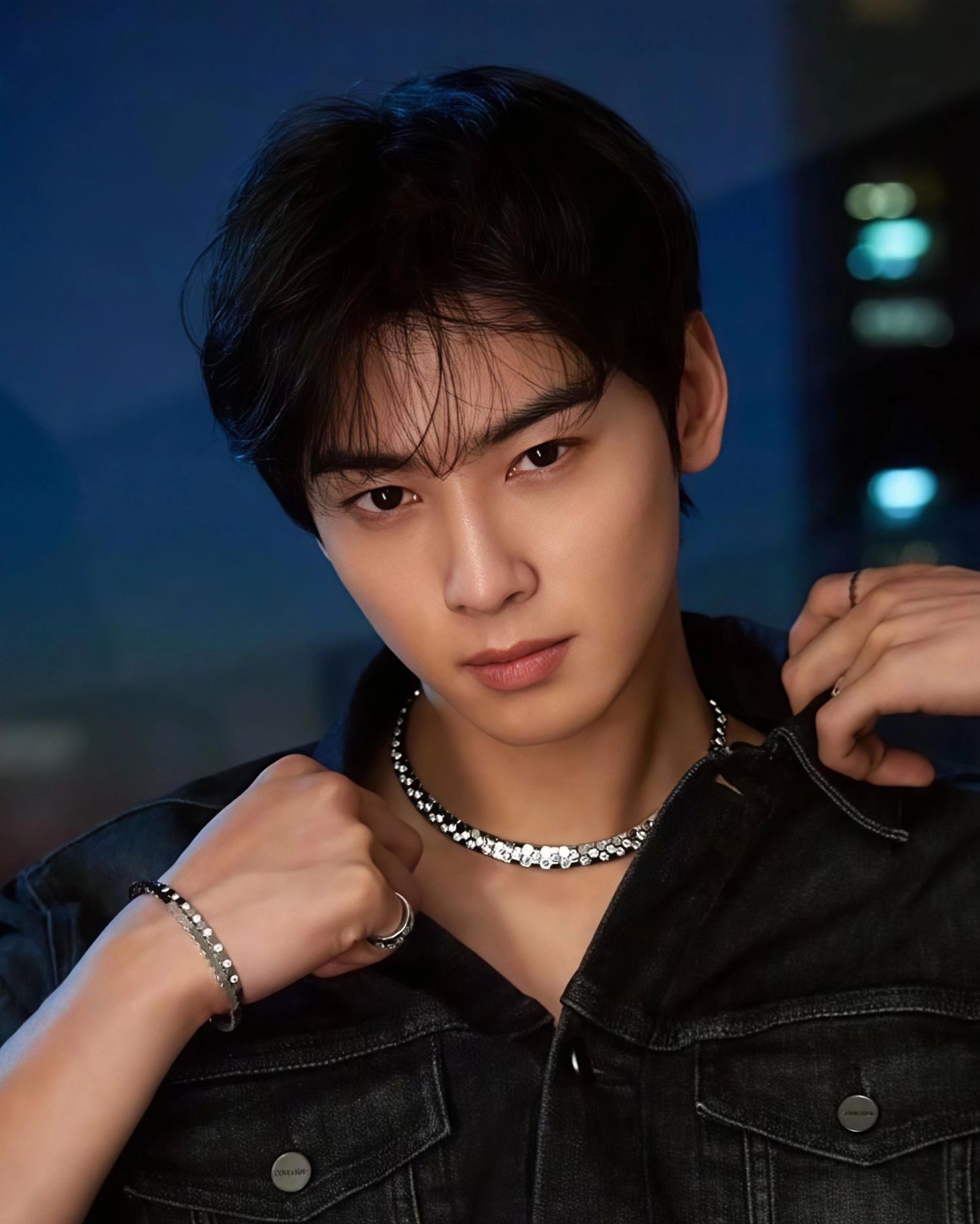 Latest photo of Eunwoo (ASTRO)