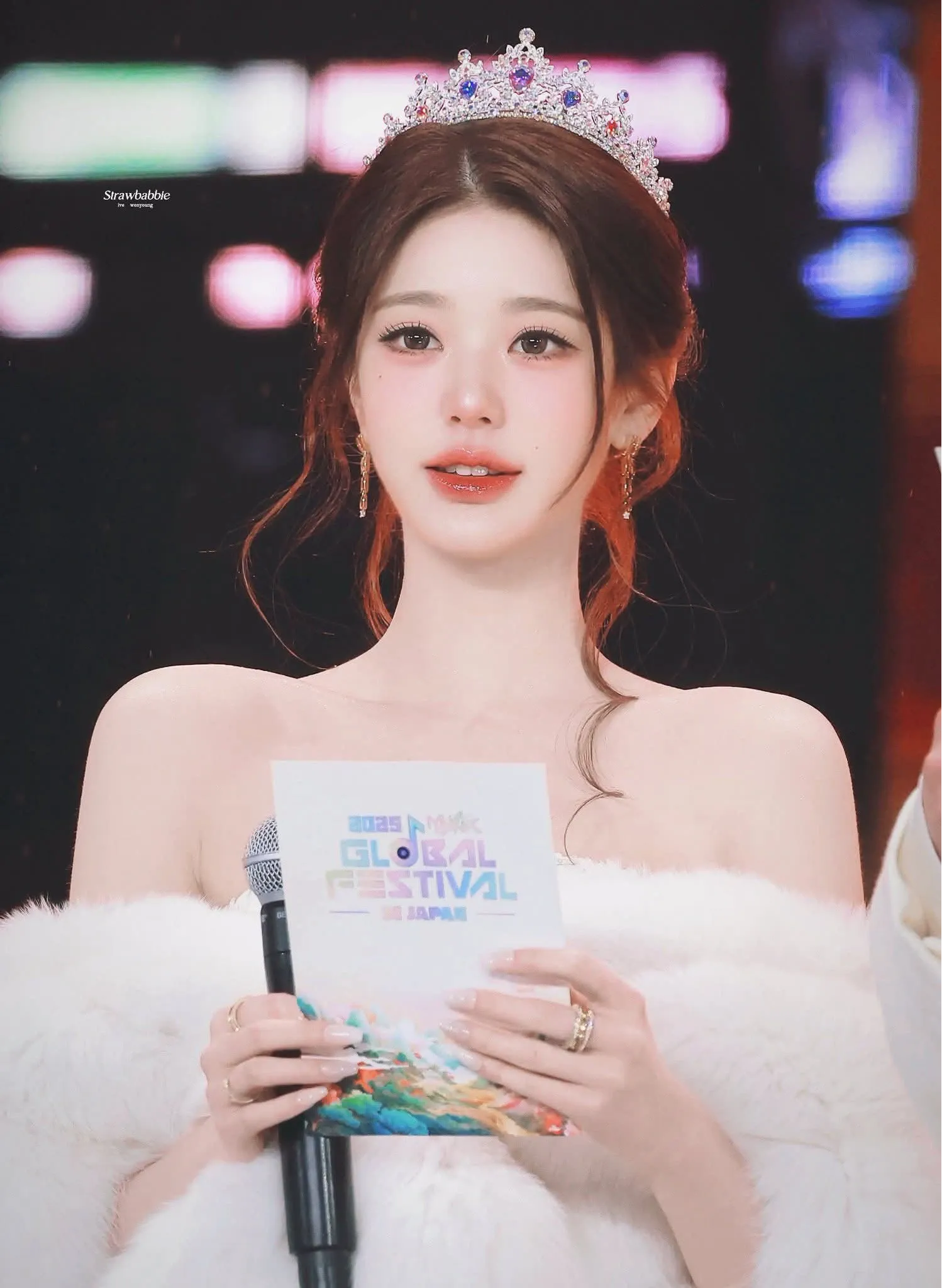 Latest photo of Jang Wonyoung (IVE)