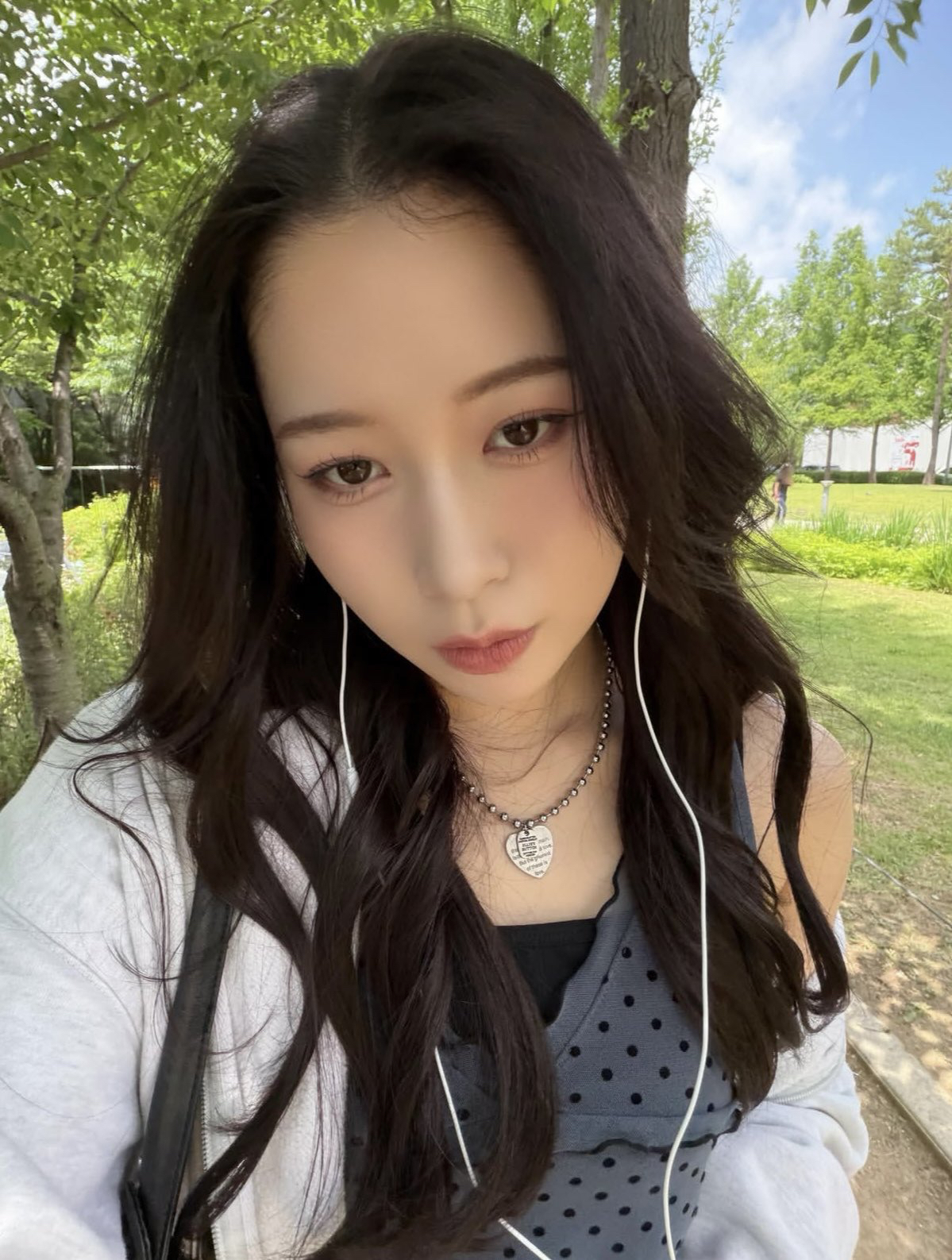 Recent activity shot of Kasahara Momona (ME:I)