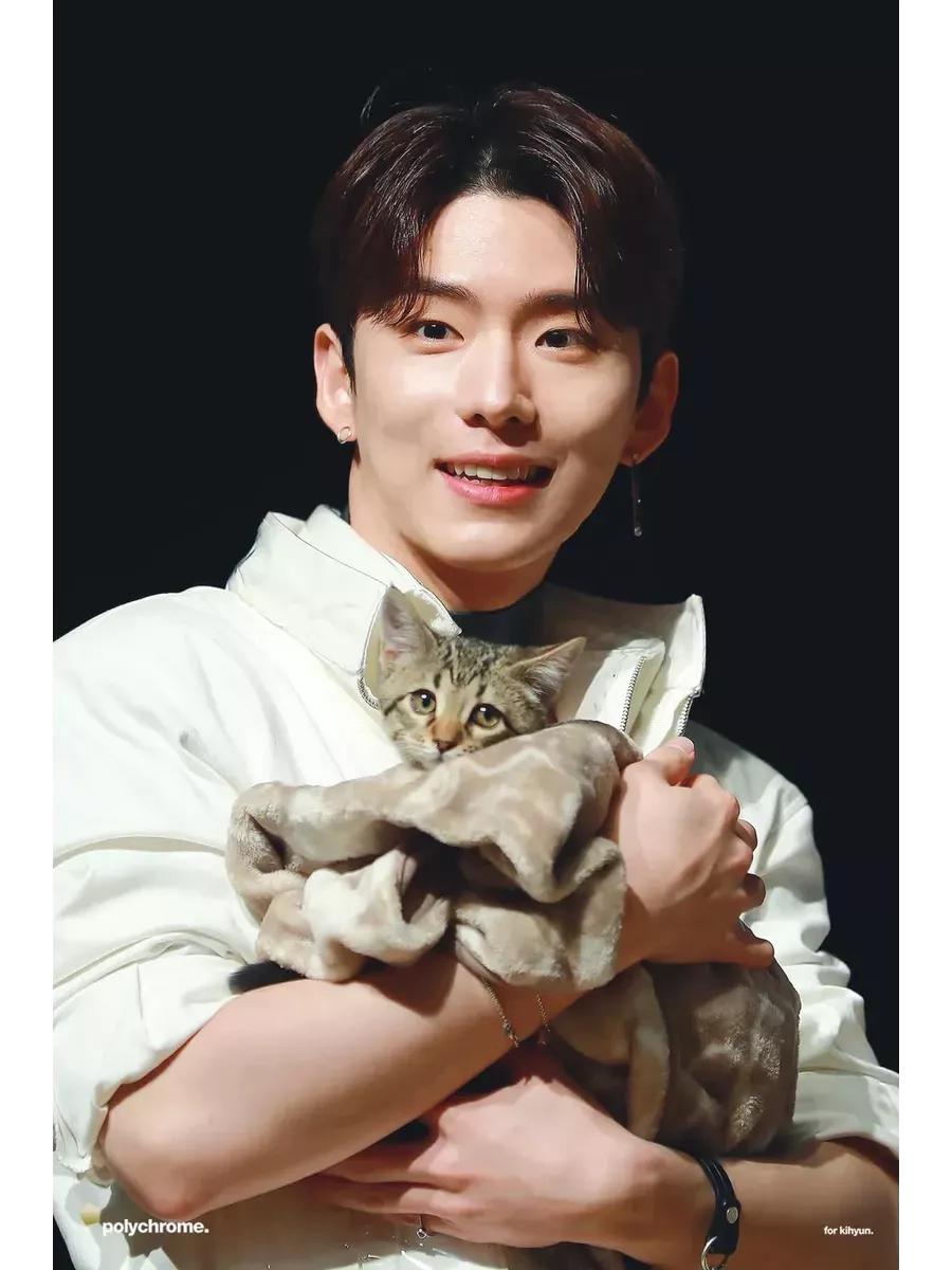 Behind-the-scenes cut of Kihyun (MONSTA X)