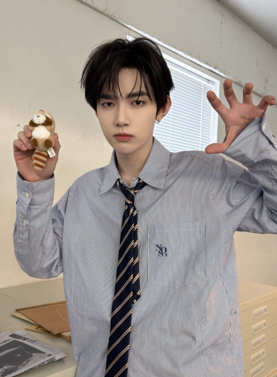 Behind-the-scenes cut of Zhang Hao