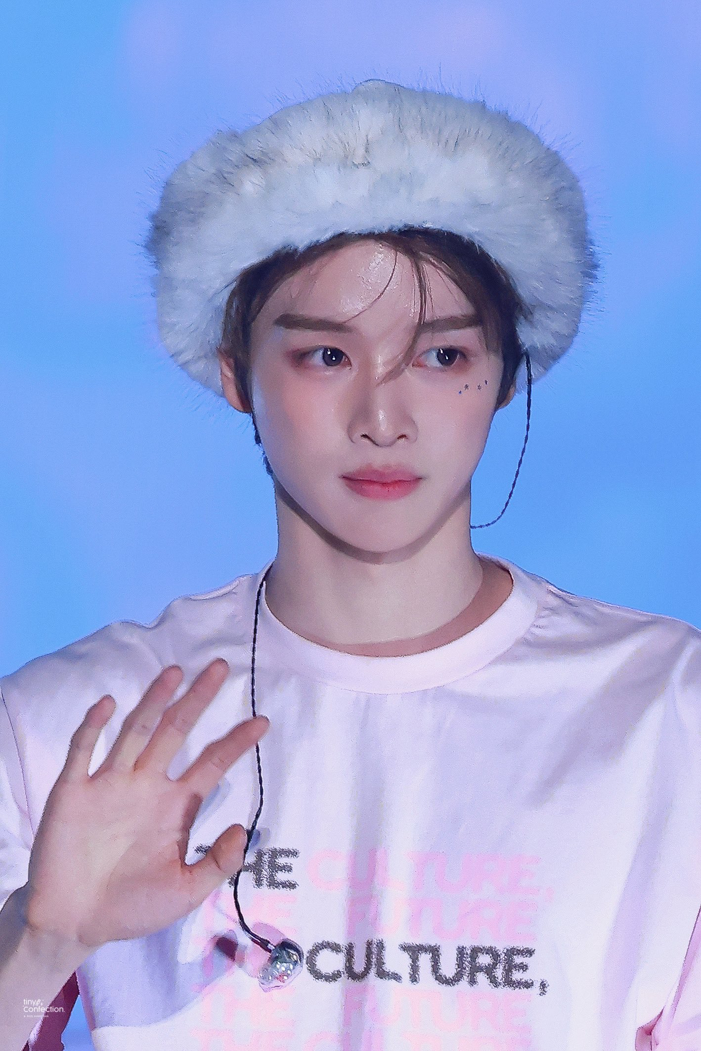 Latest photo of Sungchan (RIIZE)