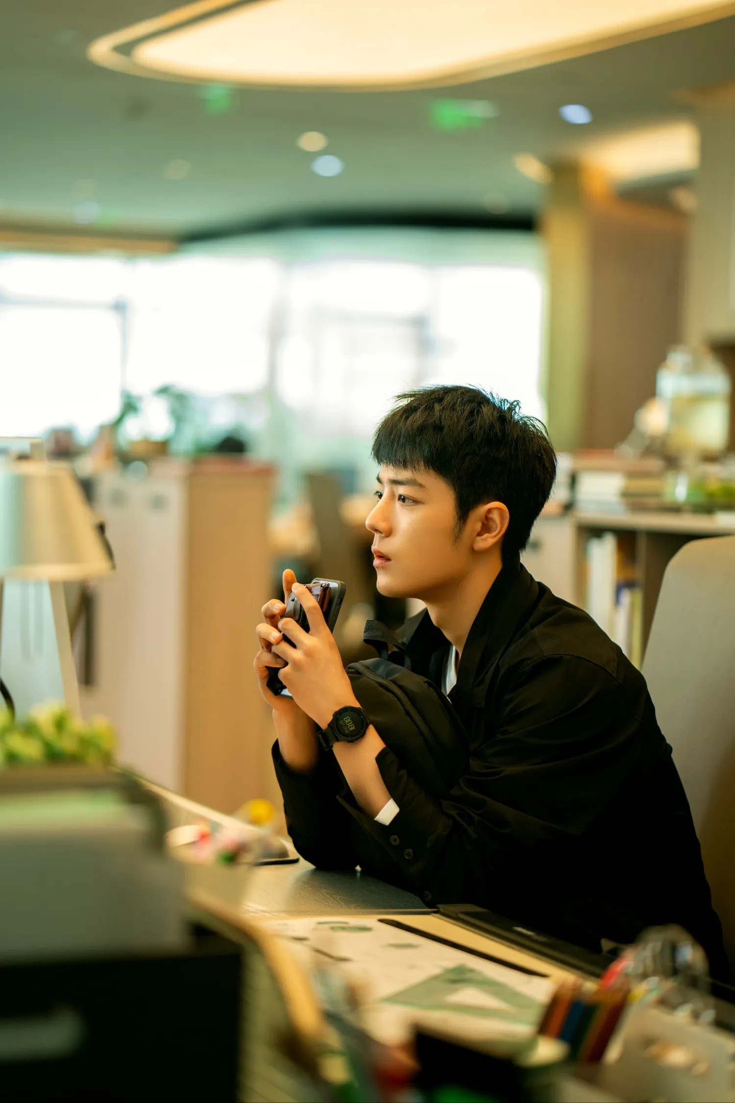 Behind-the-scenes cut of Xiao Zhan