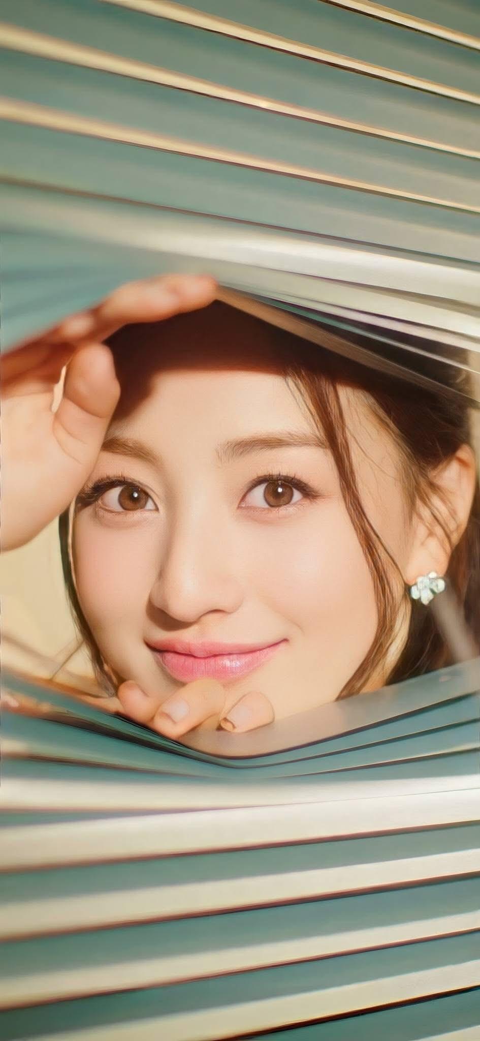 ジヒョ (TWICE)の最近の活動写真