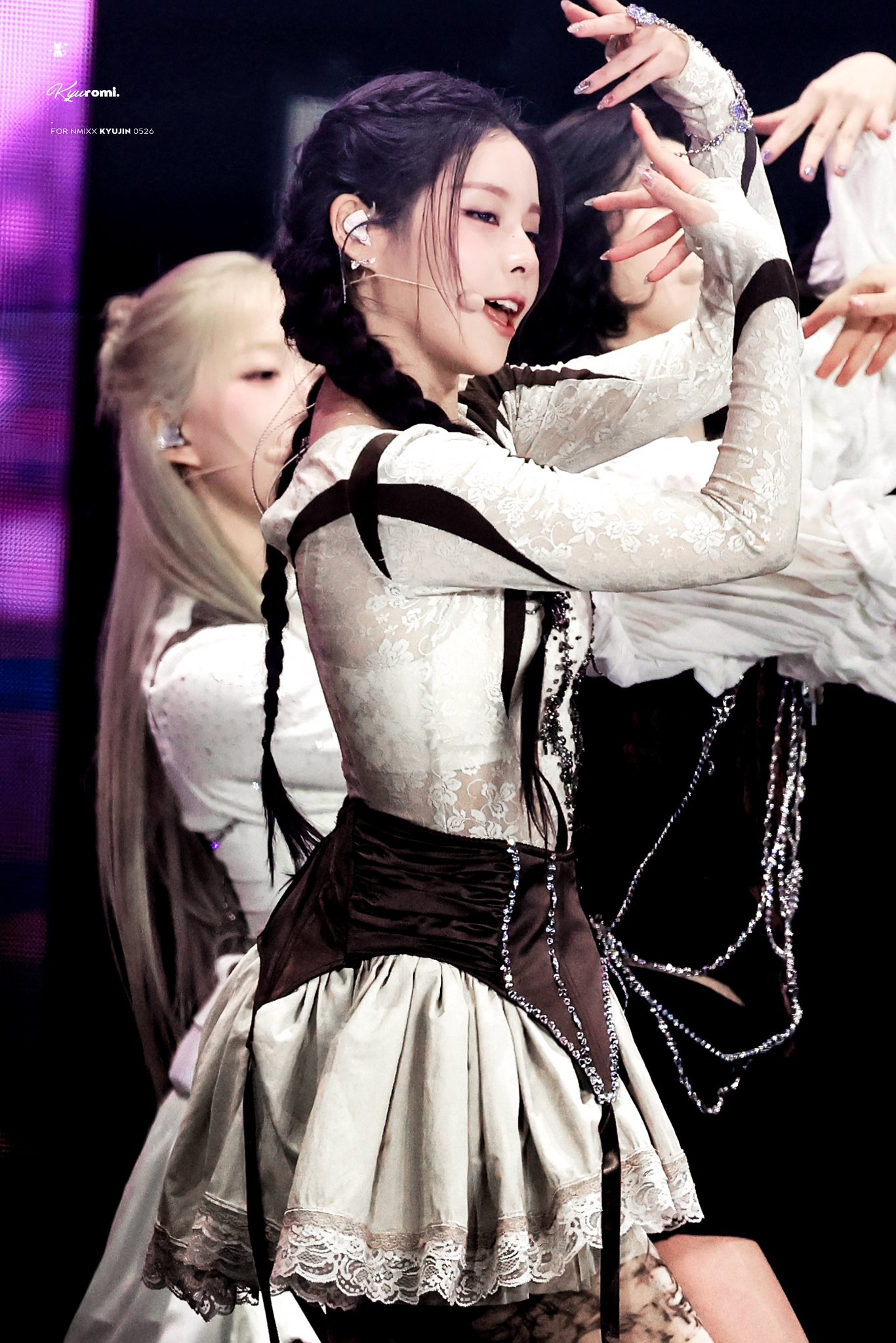 Latest photo of NMIXX