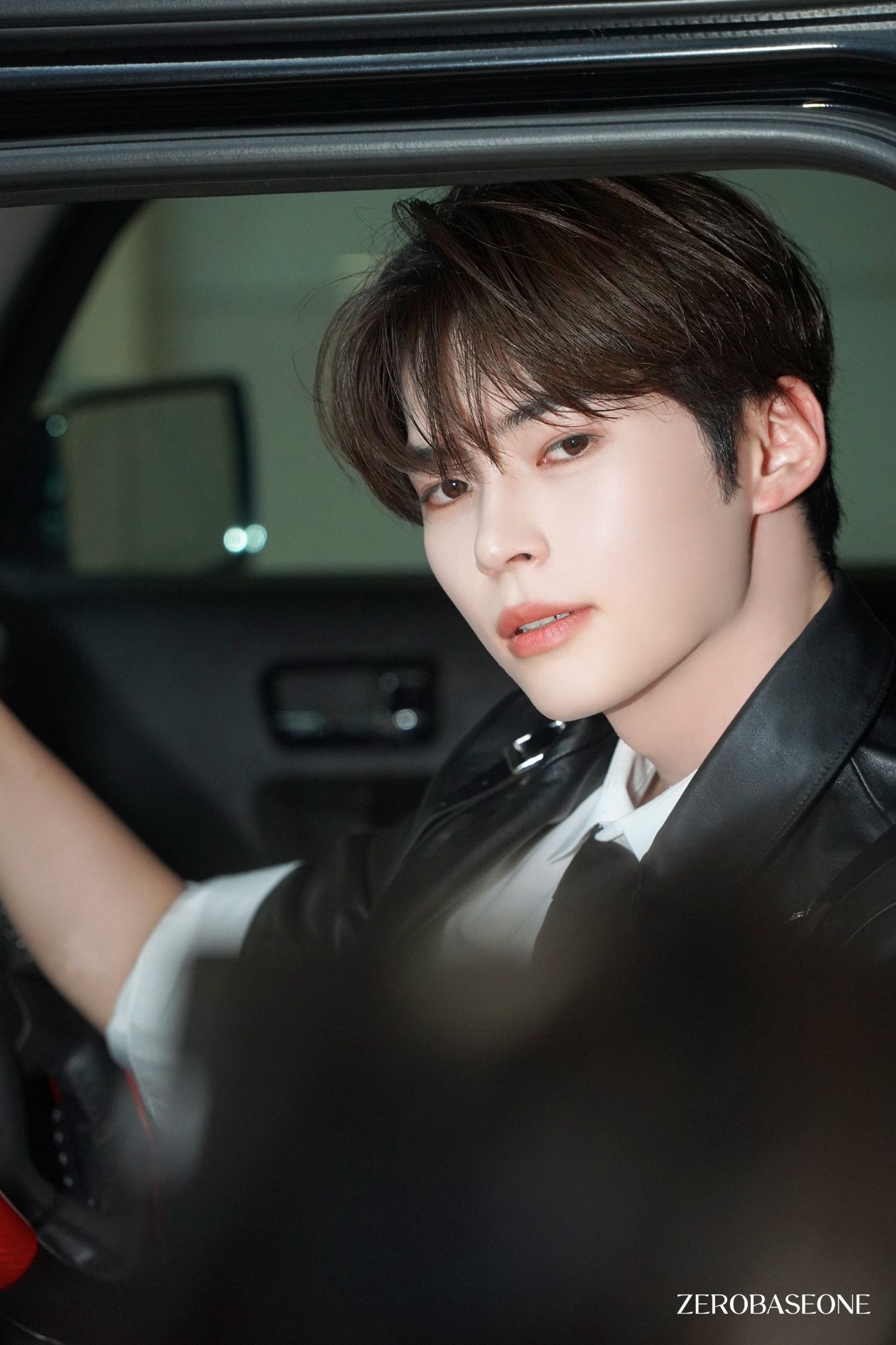 A moment captured by Sung Hanbin (ZEROBASEONE)'s fan