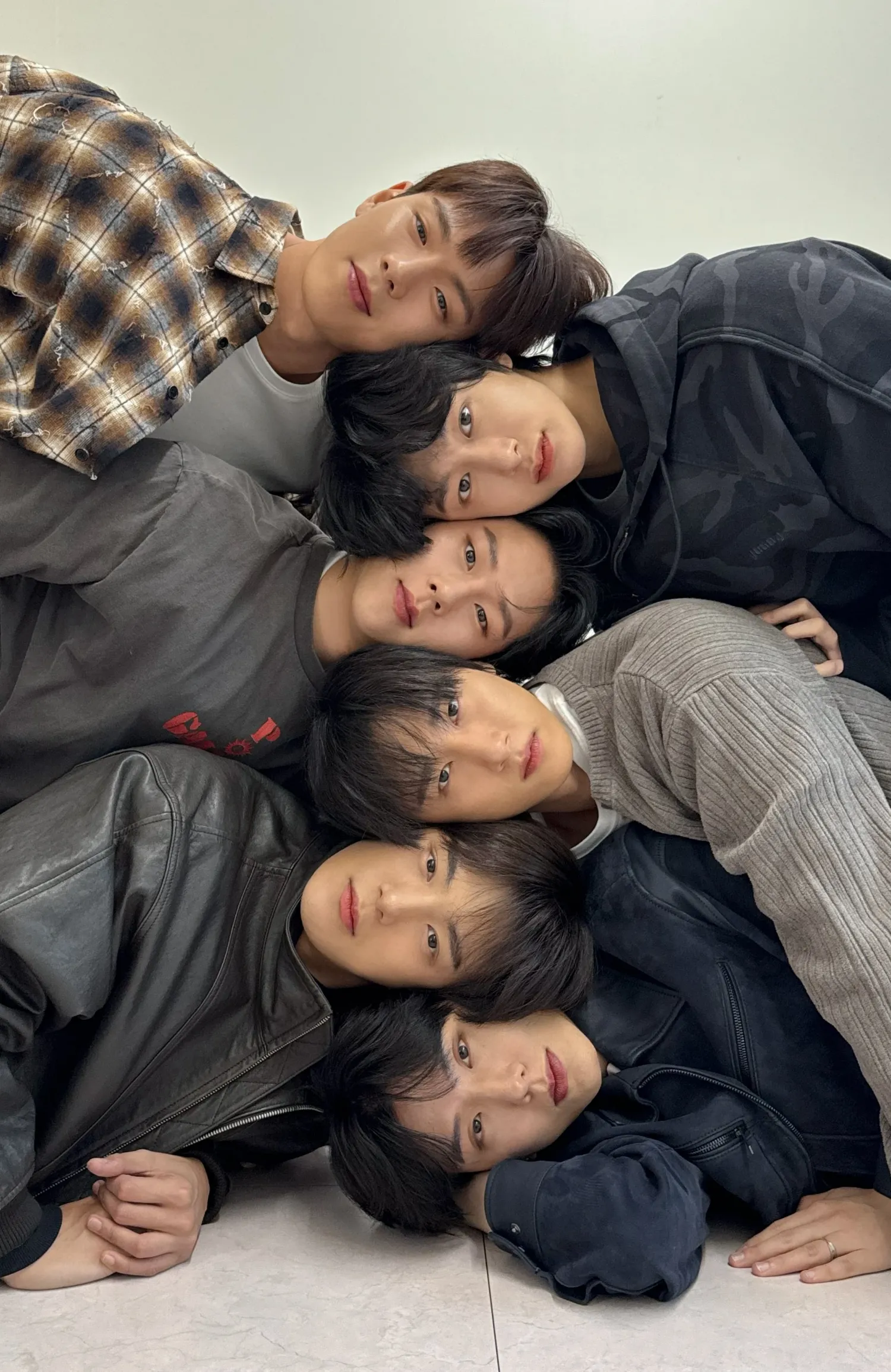 Potret di balik layar MONSTA X