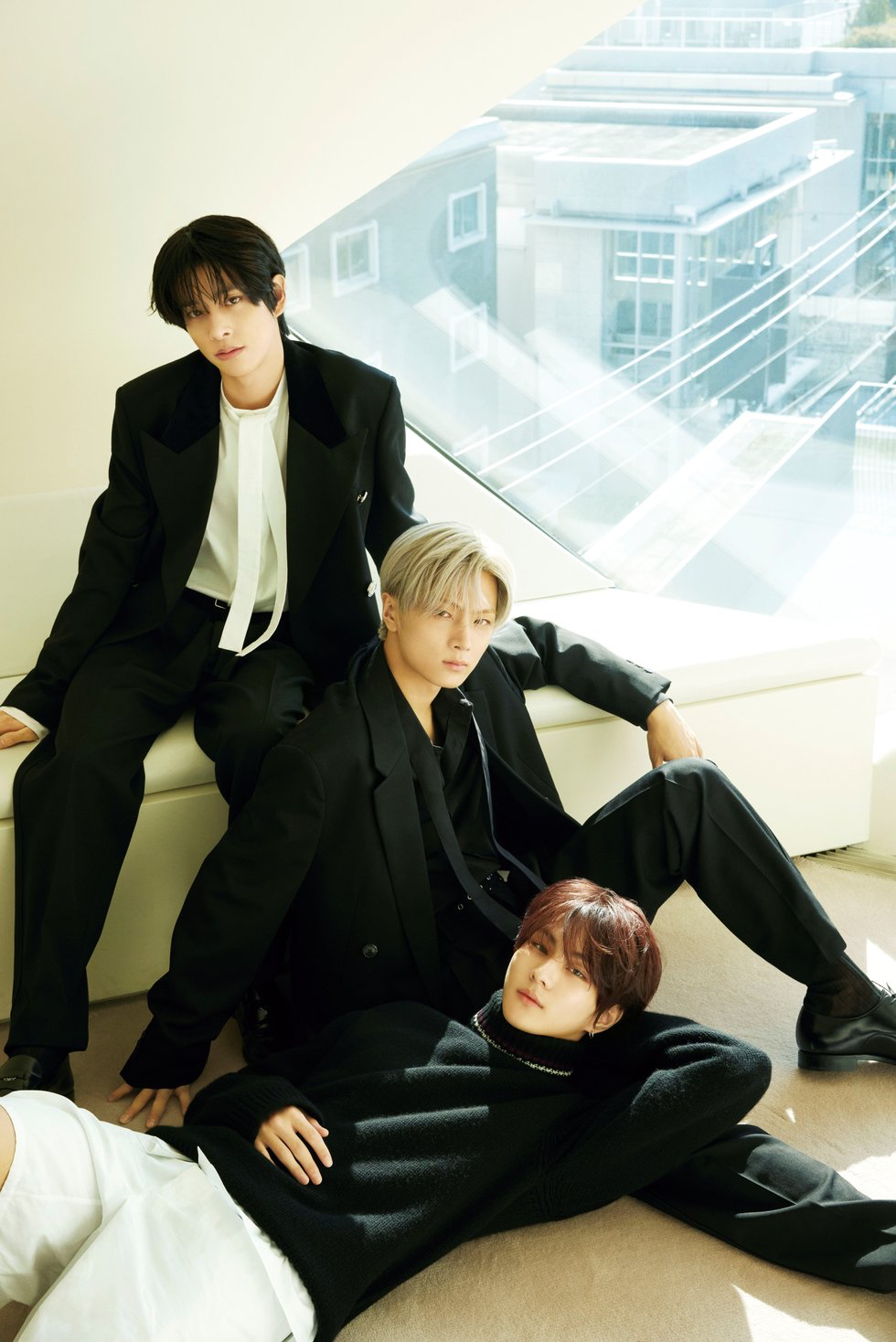 제이 (ENHYPEN)의 비하인드 컷