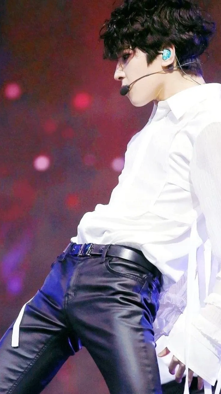 Today's most popular wallpaper in the Wonwoo (SEVENTEEN) community