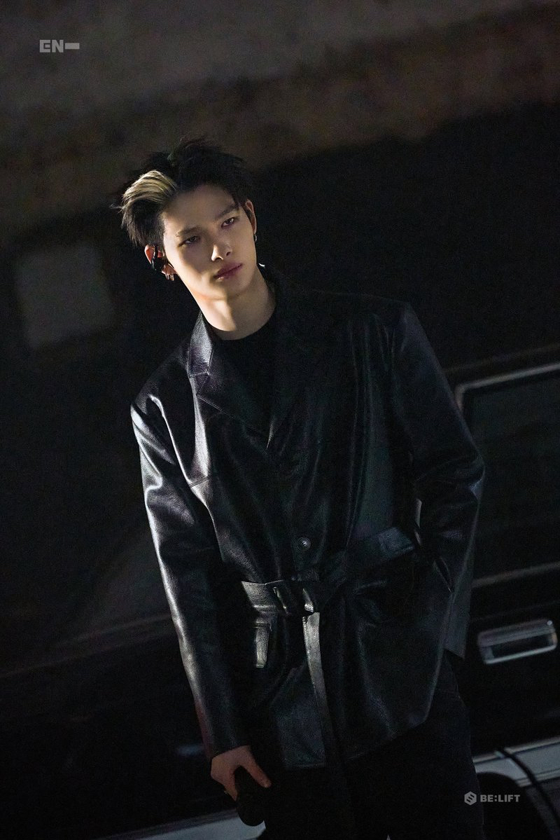 Potret di balik layar NI-KI (ENHYPEN)