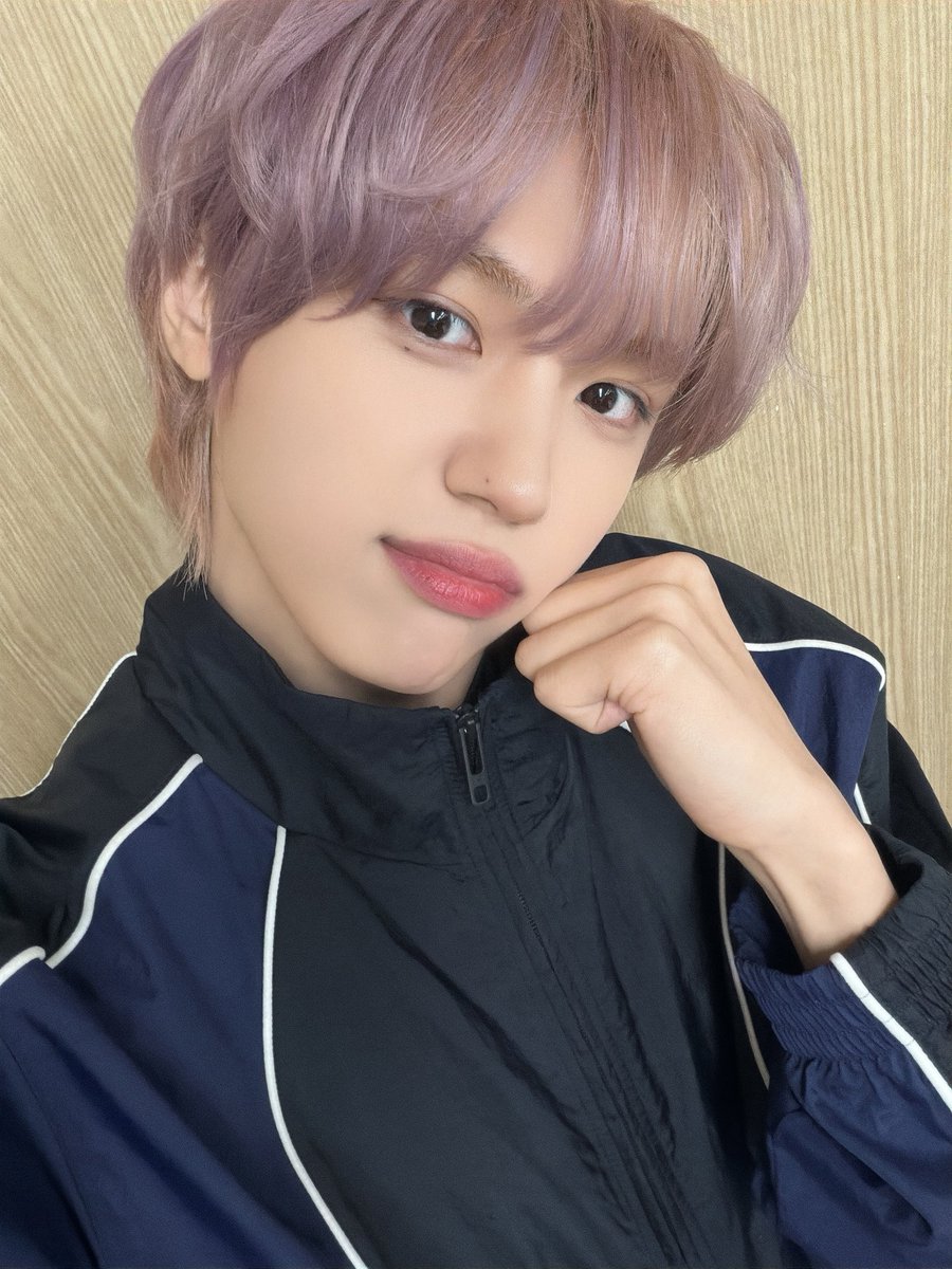 Latest photo of CRAVITY