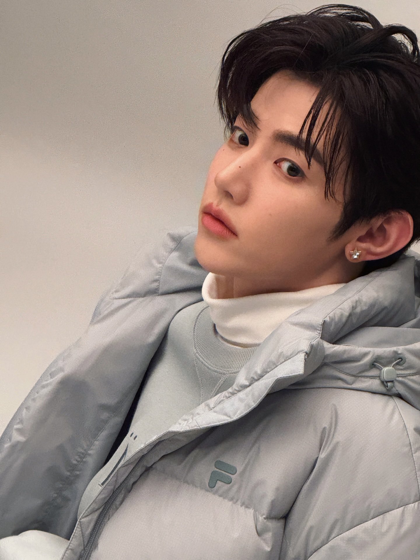 Latest photo of Zhang Hao (ZEROBASEONE)