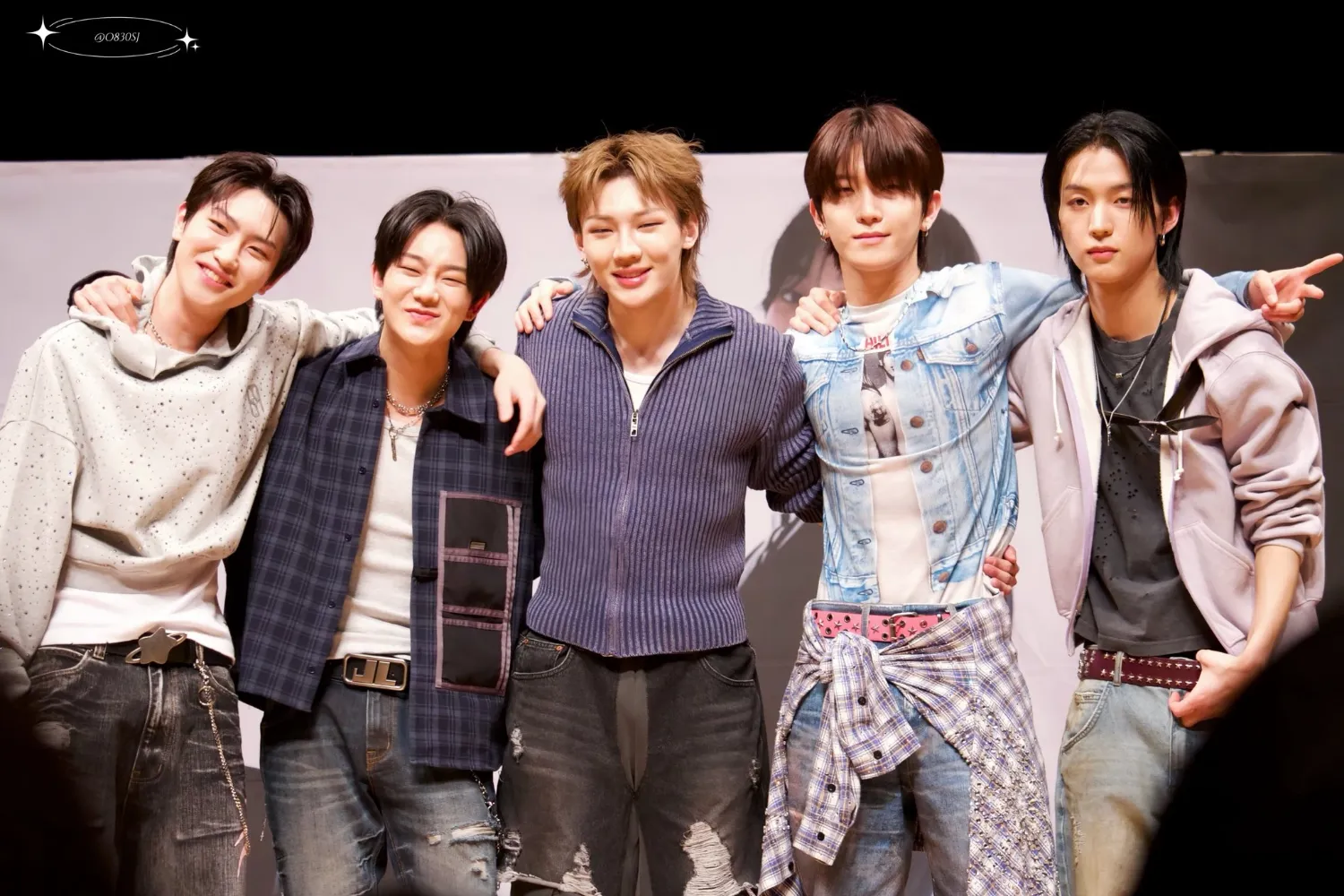 TNX의 최신 사진