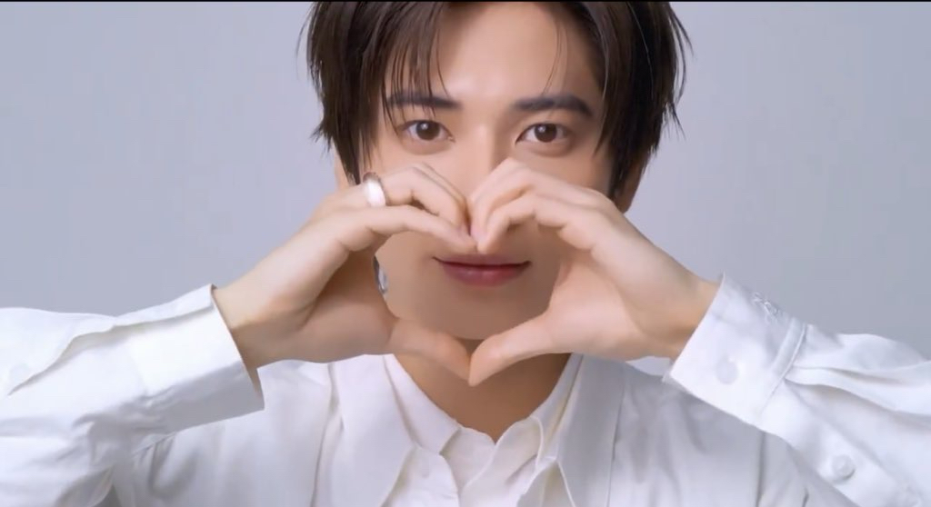 A moment captured by Taehyun (TOMORROW X TOGETHER)'s fan