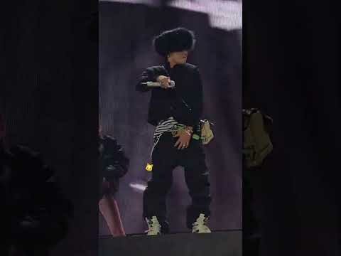 Latest photo of G-DRAGON (BIGBANG)