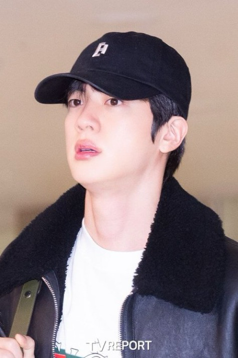 진 (방탄소년단) 최근 활동샷