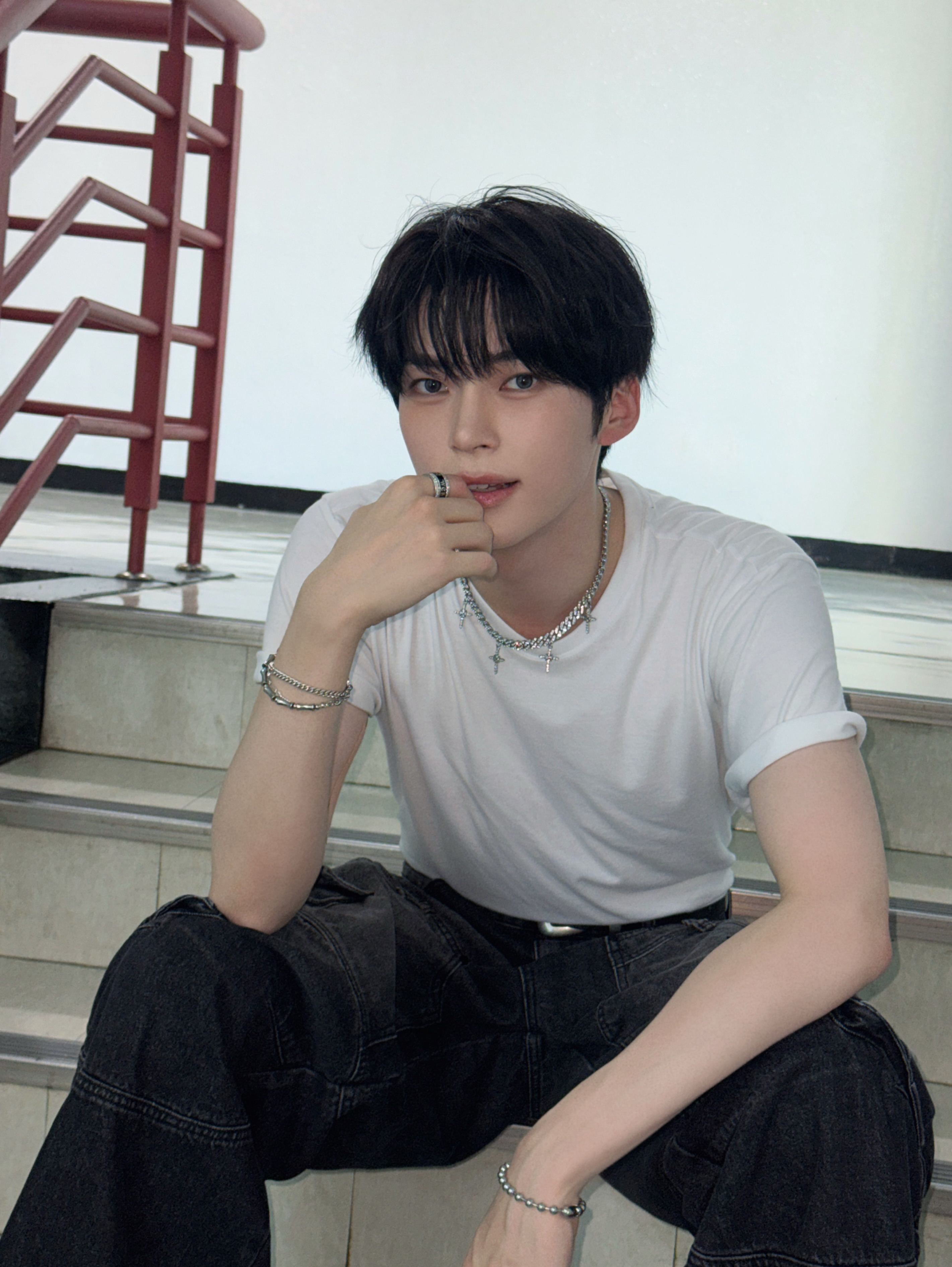 A moment captured by Sung Hanbin (ZEROBASEONE)'s fan