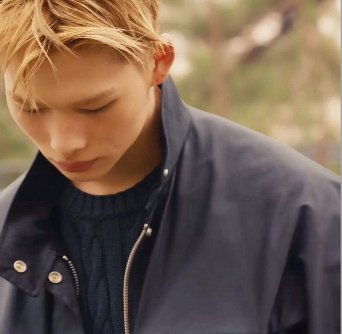 Foto aktivitas terbaru NI-KI (ENHYPEN)