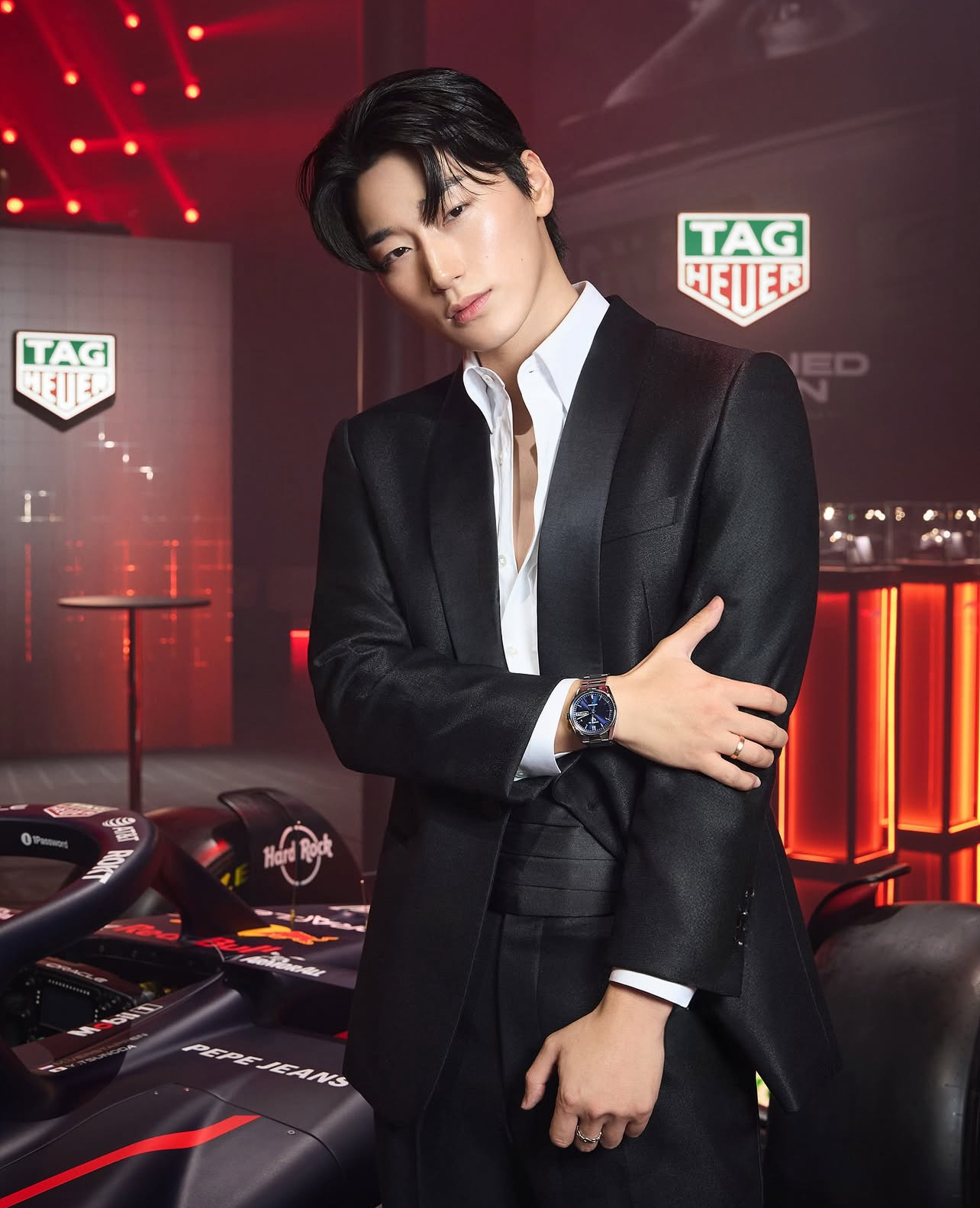 Recent activity shot of San (ATEEZ)
