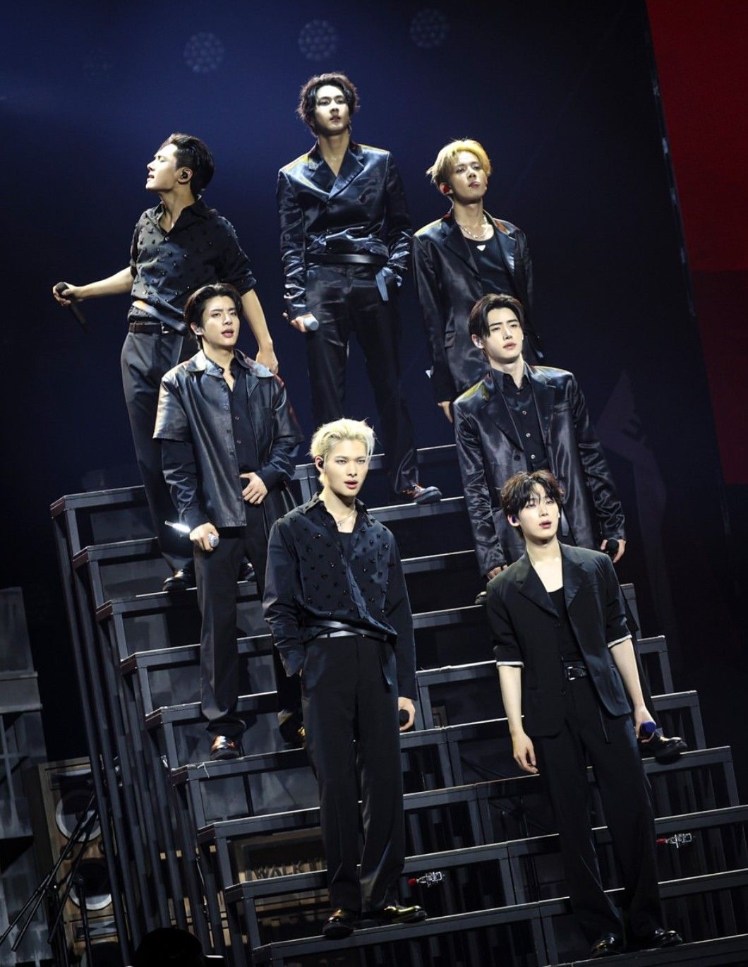 Foto aktivitas terbaru ENHYPEN