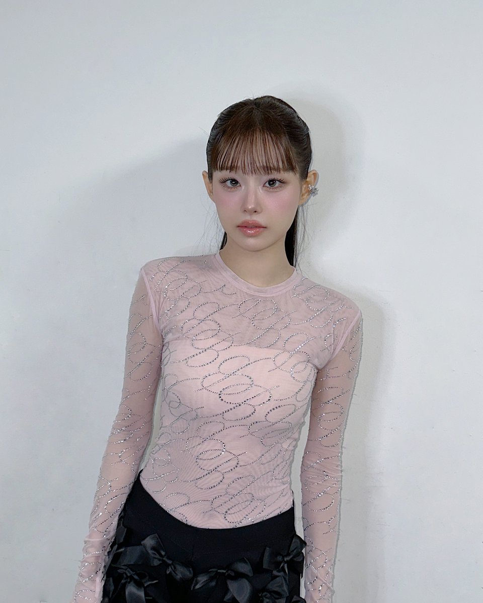 A moment captured by Chuu's fan