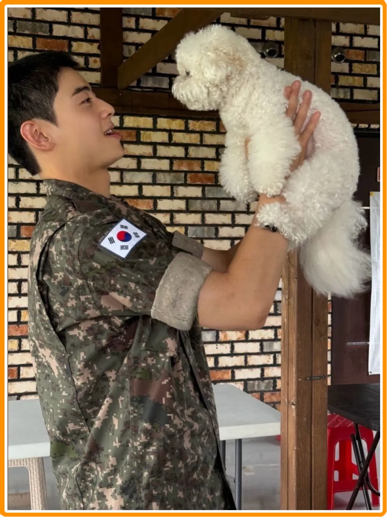 Recent activity shot of Eunwoo (ASTRO)