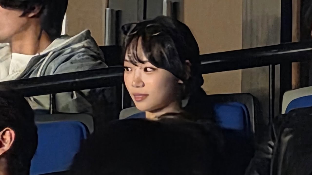 Behind-the-scenes cut of Kim Chaewon (LE SSERAFIM)