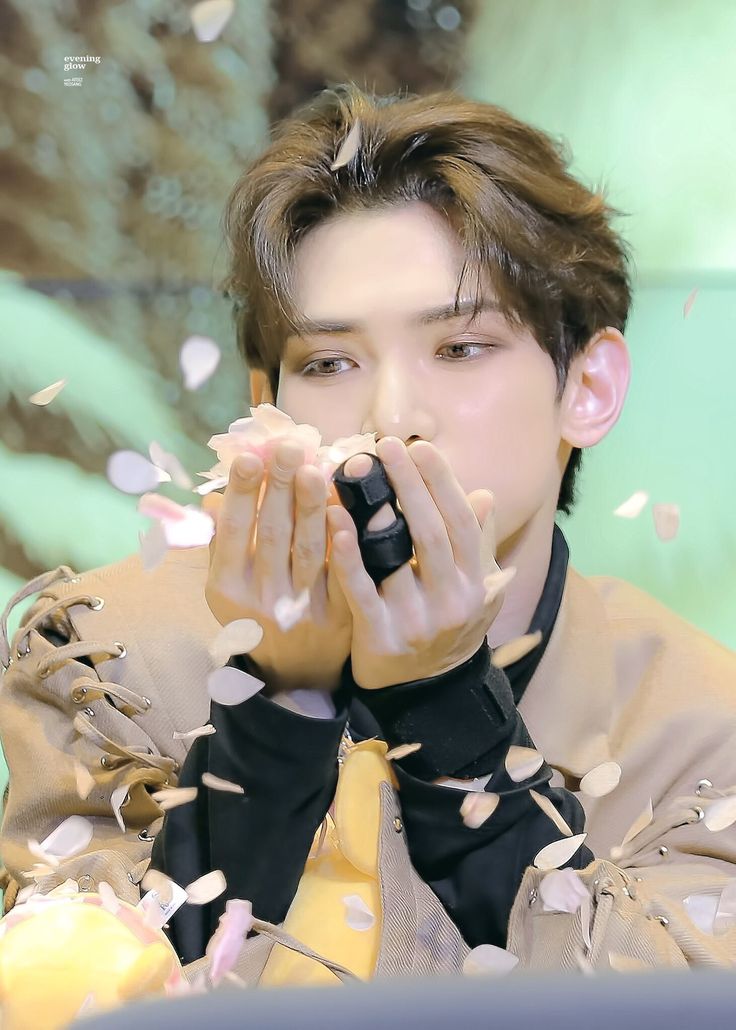 에이티즈 최근 활동샷