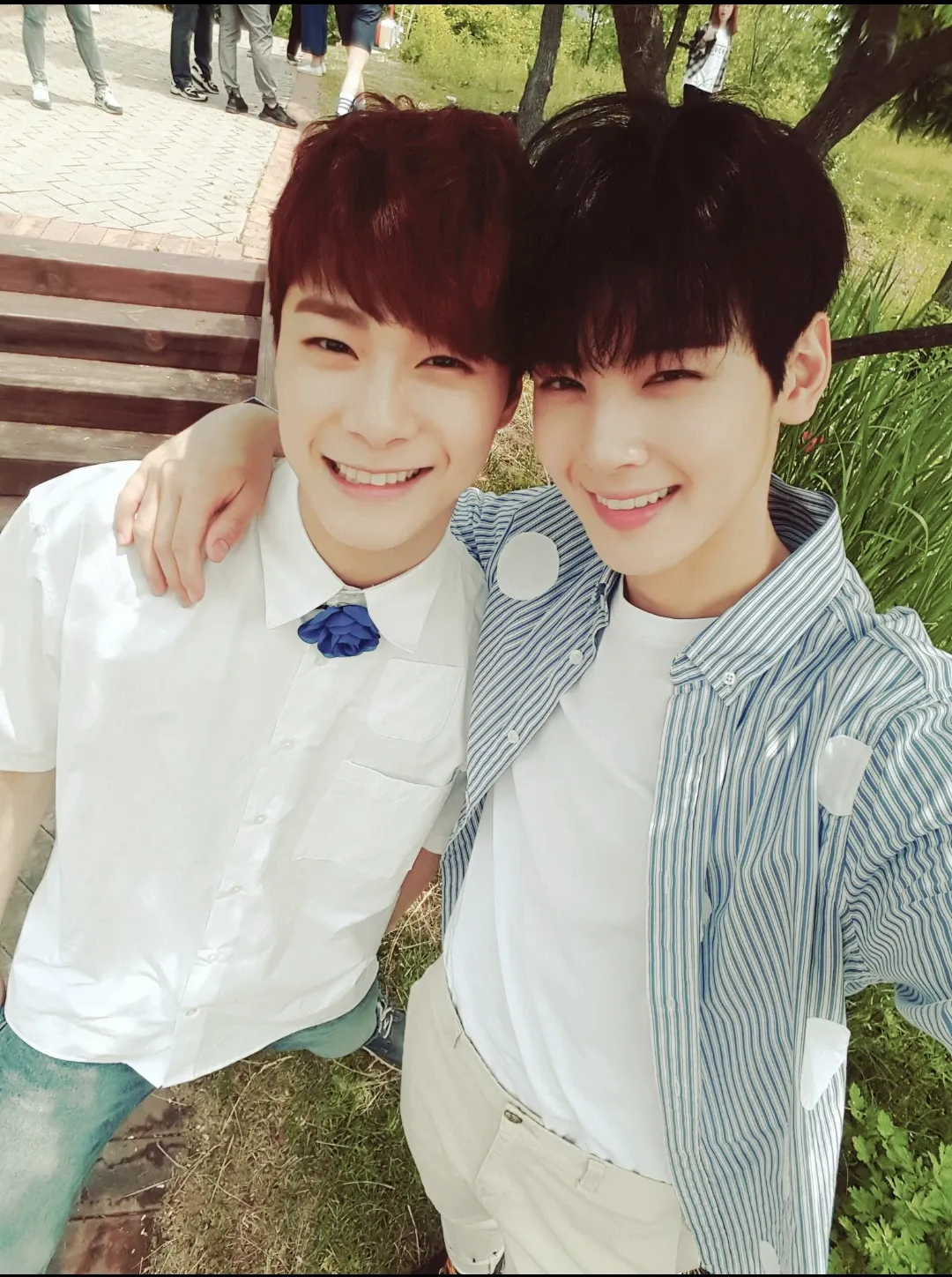 A moment captured by Moonbin (ASTRO)'s fan