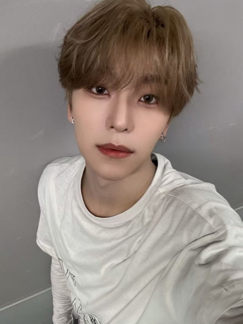 Latest photo of He Xinlong (ALPHA DRIVE ONE)