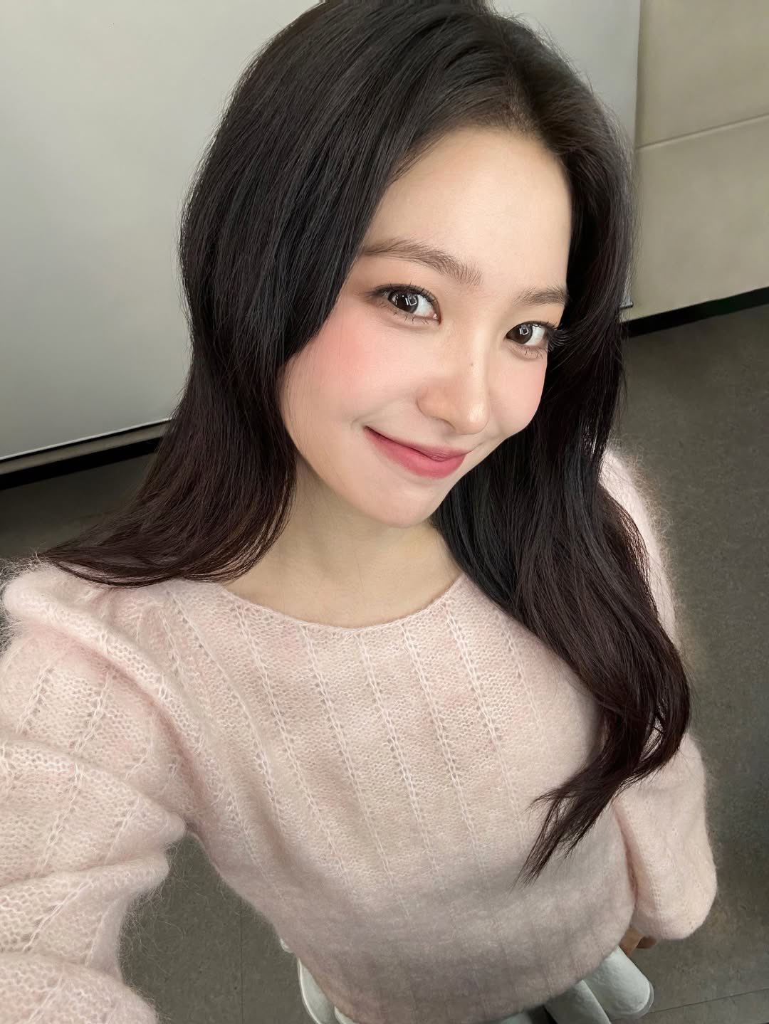 Behind-the-scenes cut of Yeri (Red Velvet)