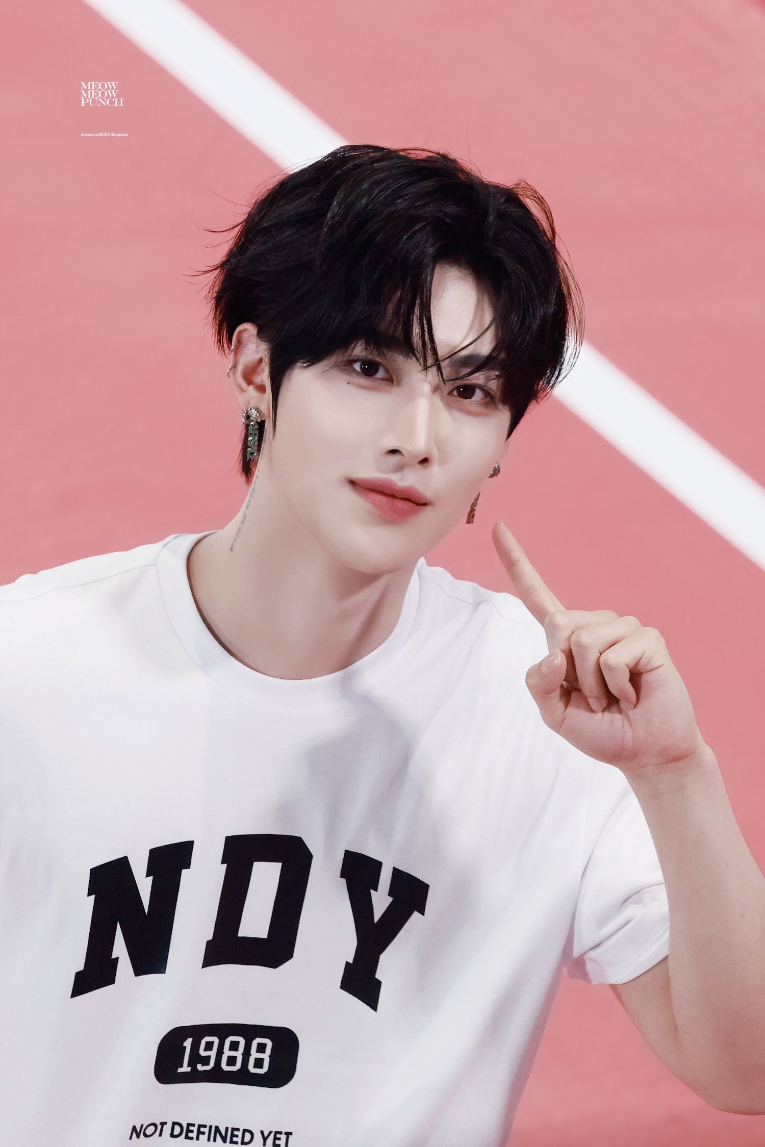 Latest photo of Ricky (ZEROBASEONE)