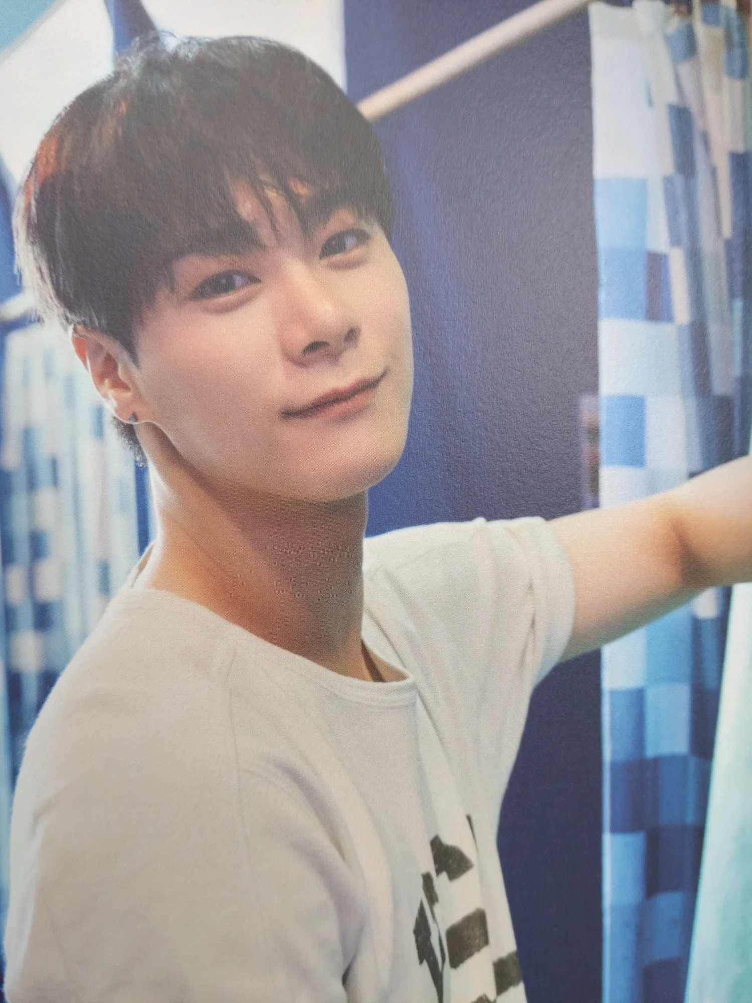 A moment captured by Moonbin (ASTRO)'s fan