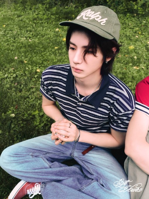 Behind-the-scenes cut of Leehan (BOYNEXTDOOR)