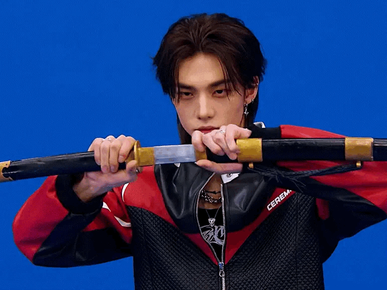 Behind-the-scenes cut of Hyunjin (Stray Kids)