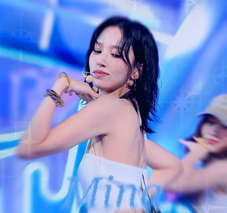 A moment captured by TWICE's fan