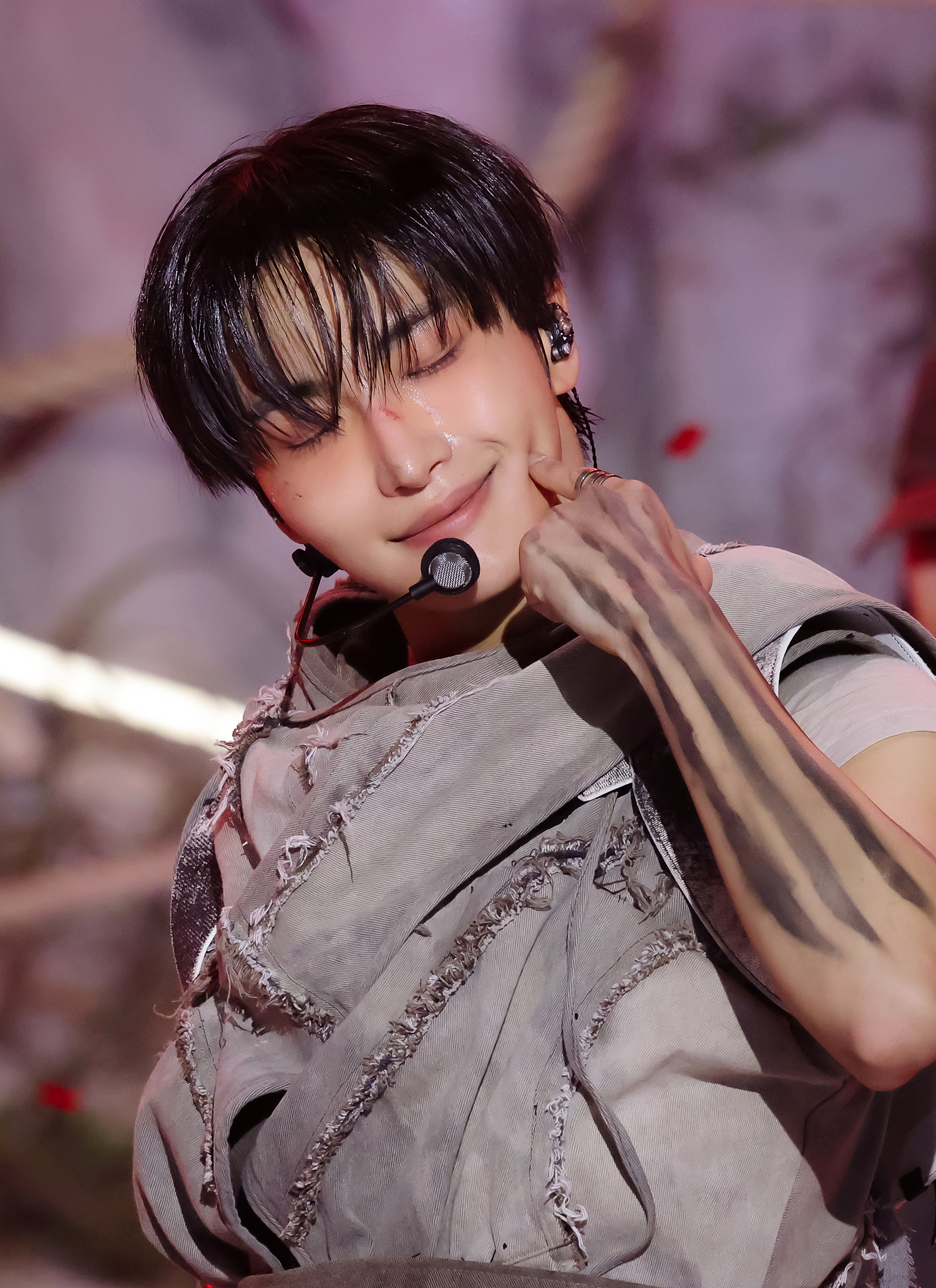 A moment captured by Seonghwa (ATEEZ)'s fan