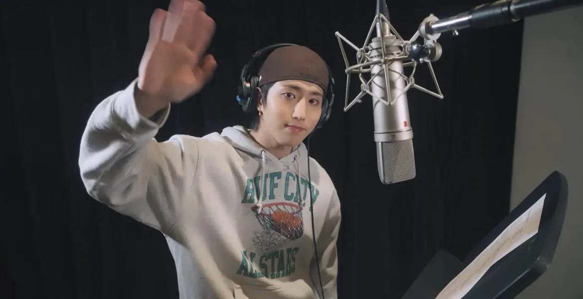 Recent activity shot of HAN (Stray Kids)