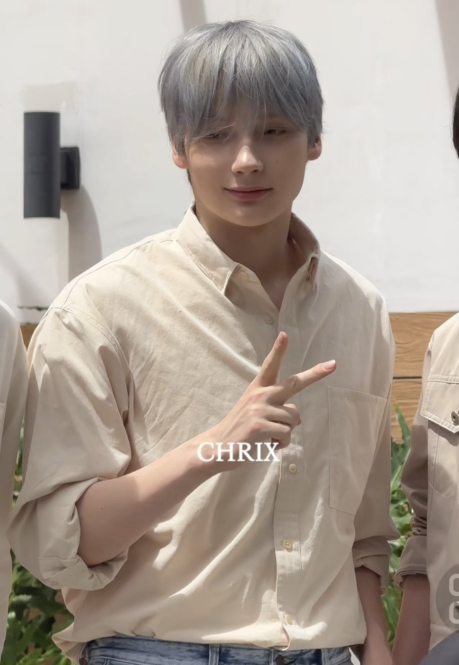 Behind-the-scenes cut of HueningKai (TOMORROW X TOGETHER)