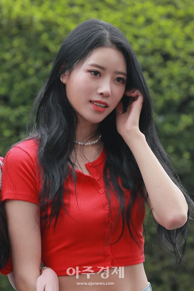 Latest photo of Lee Miju (Lovelyz)
