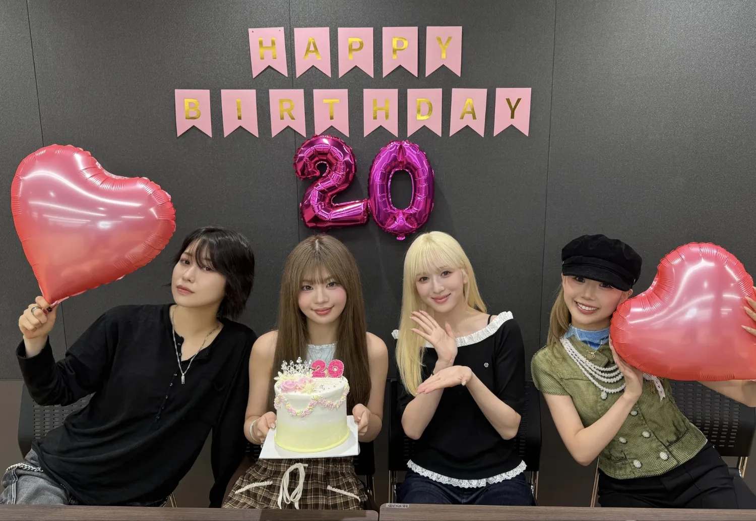 kcon 2026 オンラインくじ　ME:I 笠原桃奈 ME:I 笠原桃奈 ファンダムコミュニティ │ KPOP人気No.1アプリ 最愛ドル